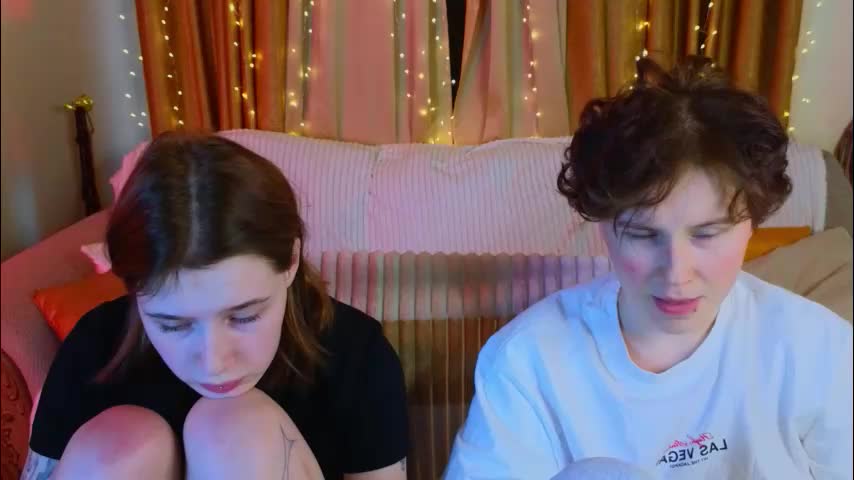 berry_assortment Adult Chat December 22, 2025