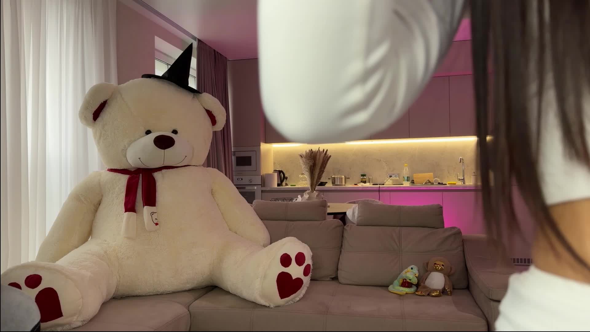 Sofi-Mi Adult Chat December 22, 2025