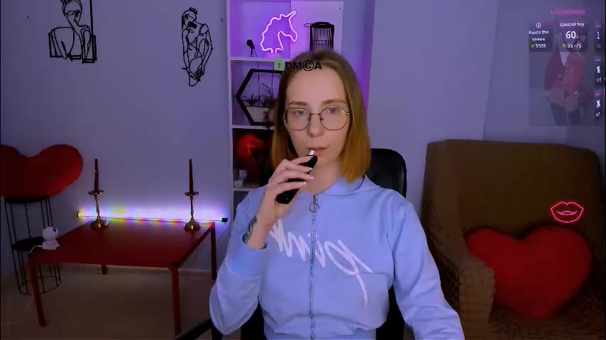 rebecca_smile_ Adult Chat December 22, 2025