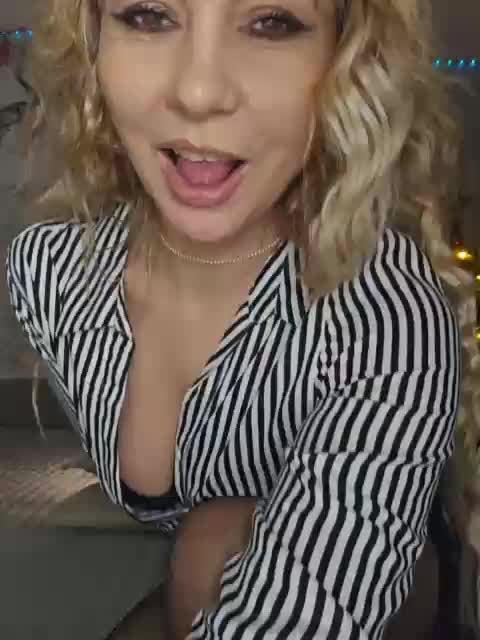 _Toxic_Tiger_ Adult Chat December 22, 2025