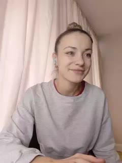 Lola3000 Adult Chat December 22, 2025