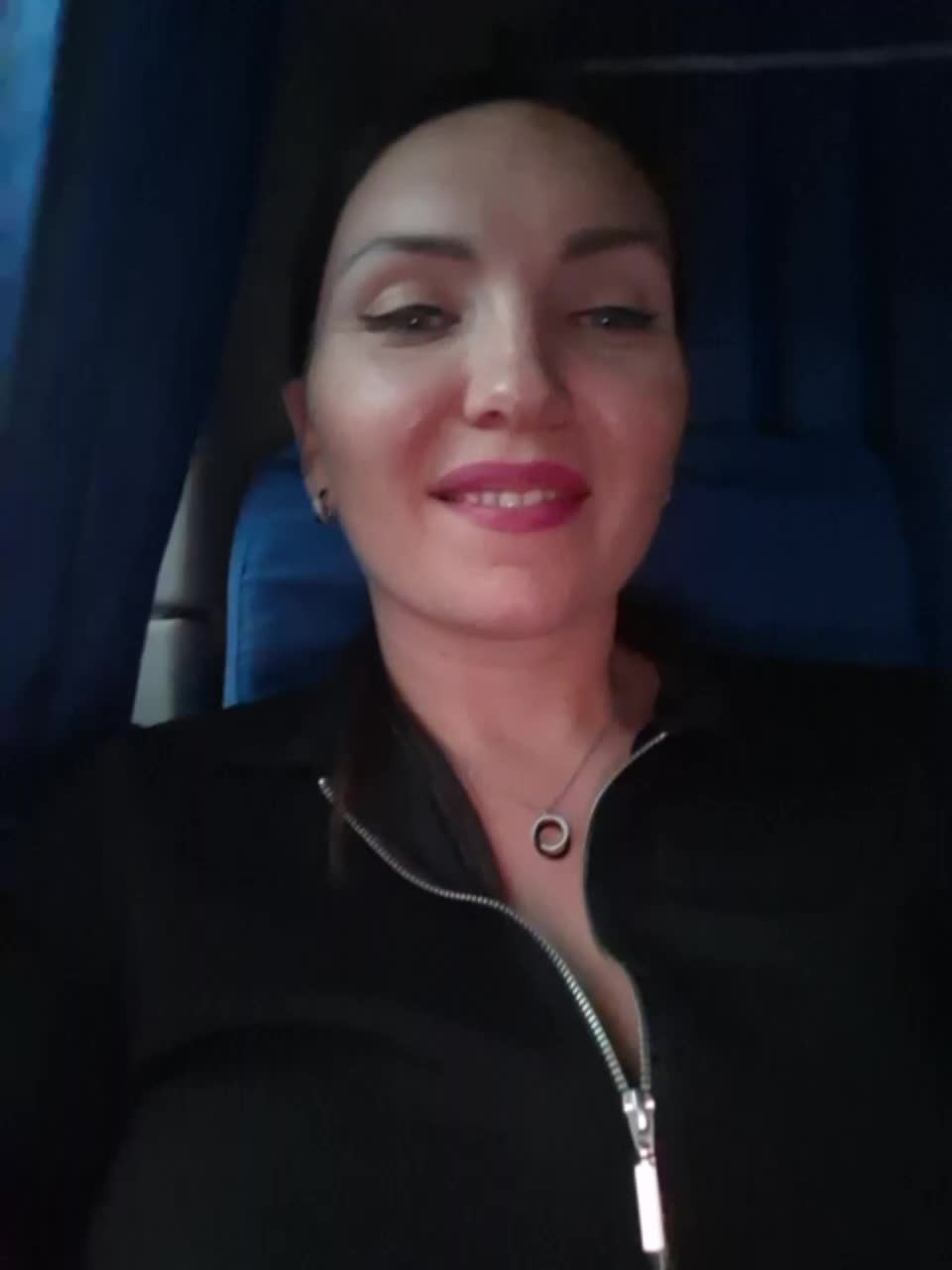 DIVORA Adult Chat December 22, 2025