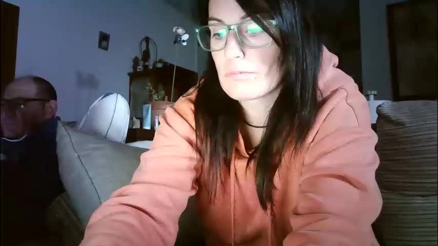 lolahueso Adult Chat December 22, 2025