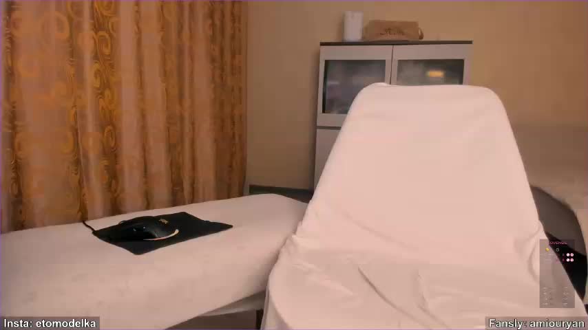 relax-girl Adult Chat December 22, 2025