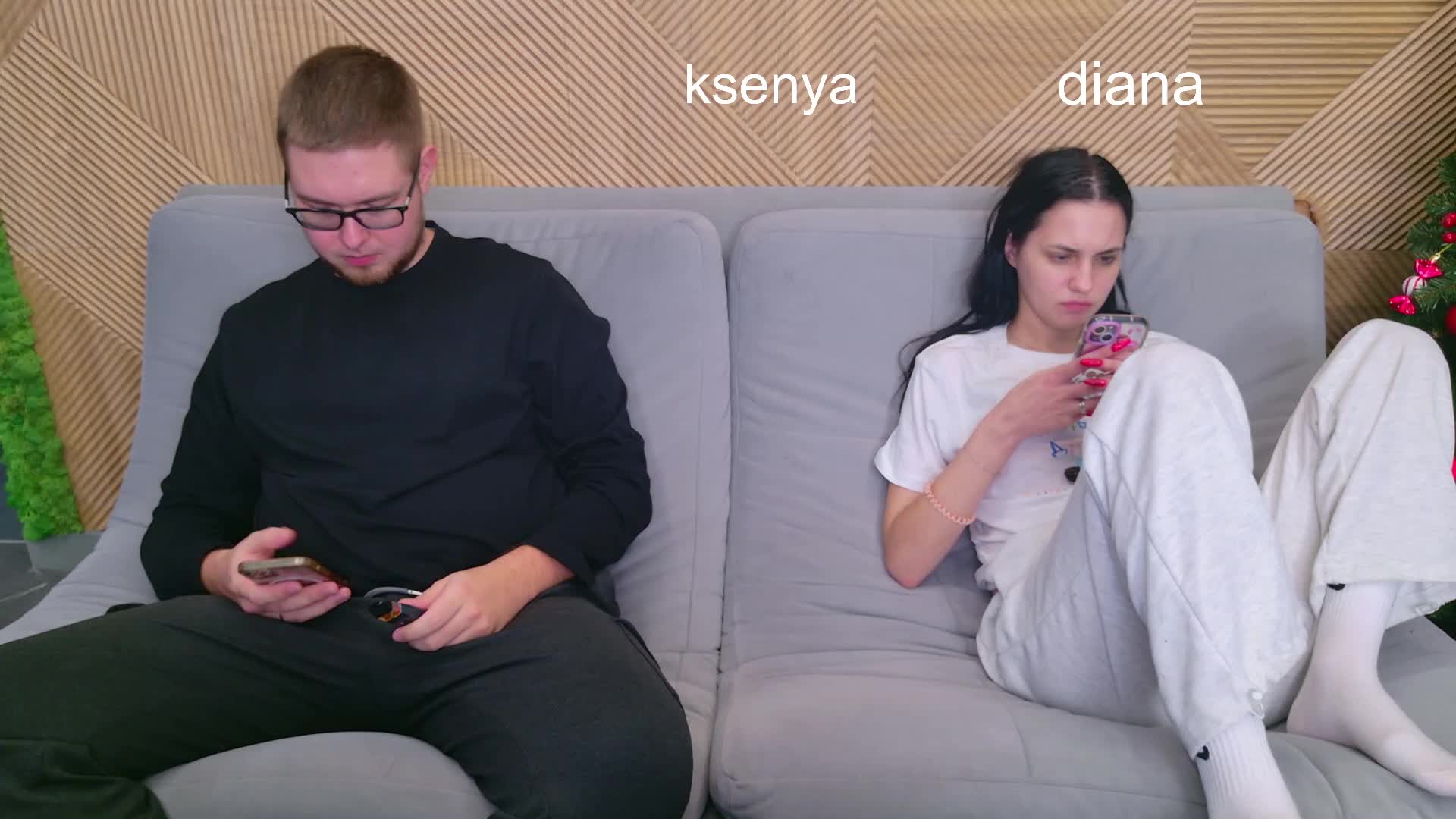 WebcamSlut Adult Chat December 22, 2025