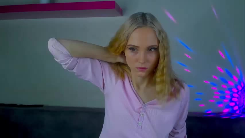 GinaLovely Adult Chat December 22, 2025