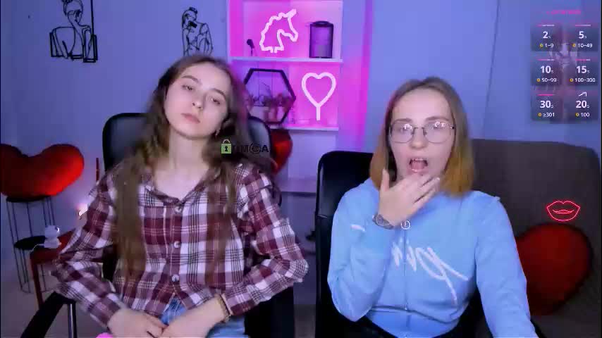 rebecca_smile_ Adult Chat December 22, 2025