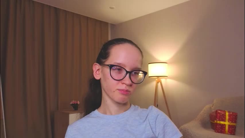 lynettebails Adult Chat December 23, 2025