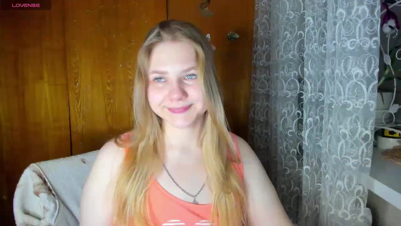 Emma-Frizea Adult Chat December 23, 2025