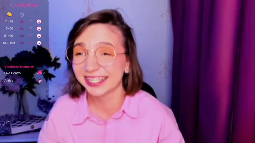 kindhazelhere_ Adult Chat December 23, 2025