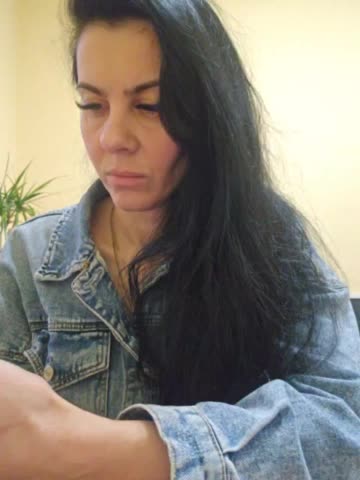 -France- Adult Chat December 23, 2025