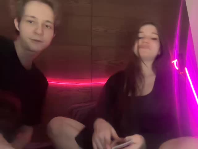 titsDestroy2007 Adult Chat December 23, 2025