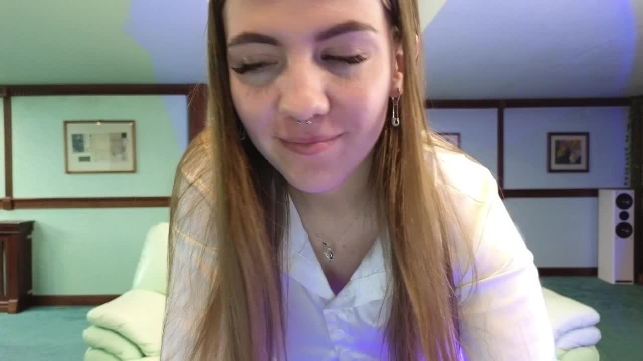 KiraRustle Adult Chat December 23, 2025