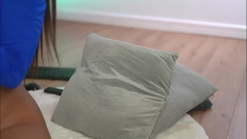 alexxiskye Adult Chat December 23, 2025