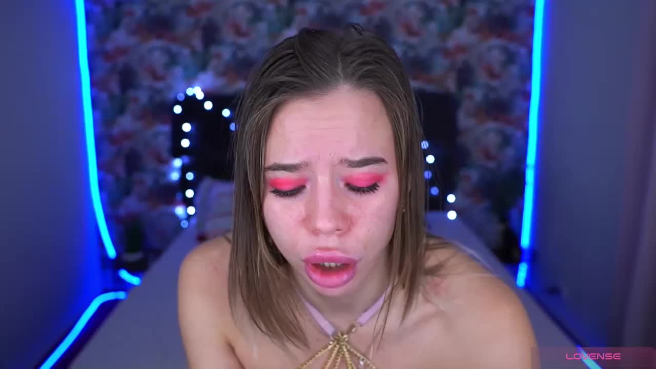 SexyIrinka Adult Chat December 23, 2025