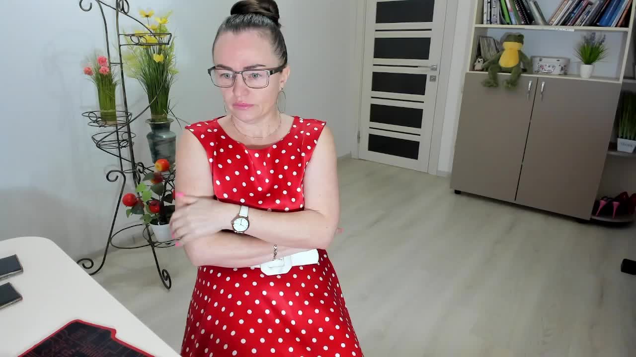 -Michelle- Adult Chat December 23, 2025