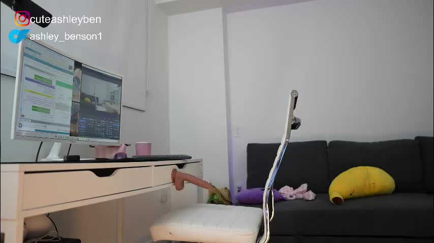 ashley_benson1 Adult Chat December 23, 2025