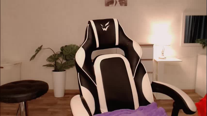 lola_anderson Adult Chat December 23, 2025