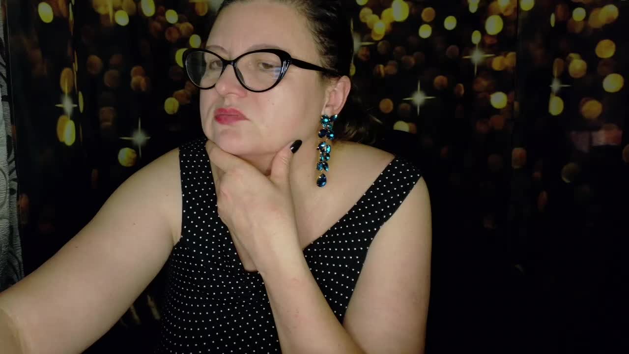 Golden_Lady Adult Chat December 23, 2025