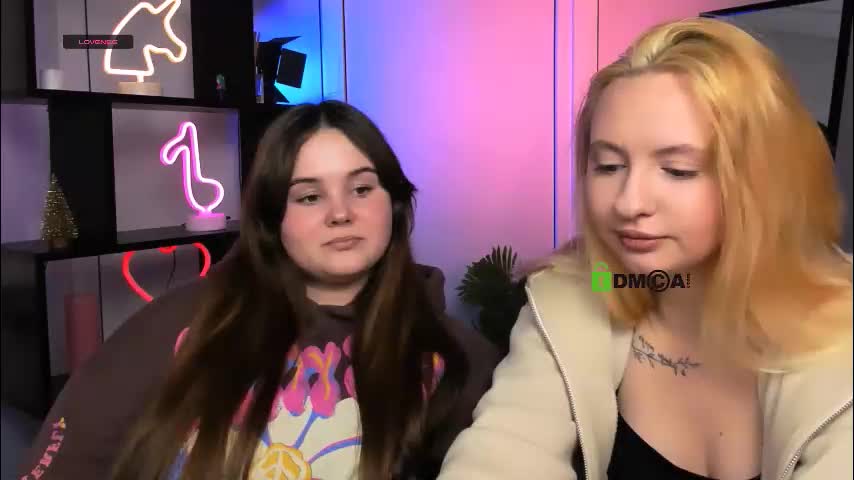 mila_glow Adult Chat December 23, 2025