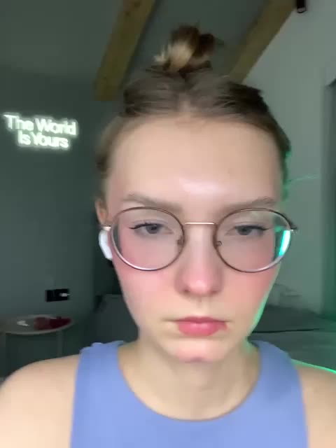 -Nezukoo- Adult Chat December 23, 2025