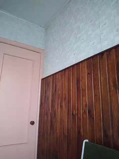 Your_Kitty Adult Chat December 23, 2025