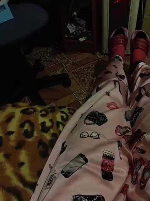 ZaraSss Adult Chat December 23, 2025