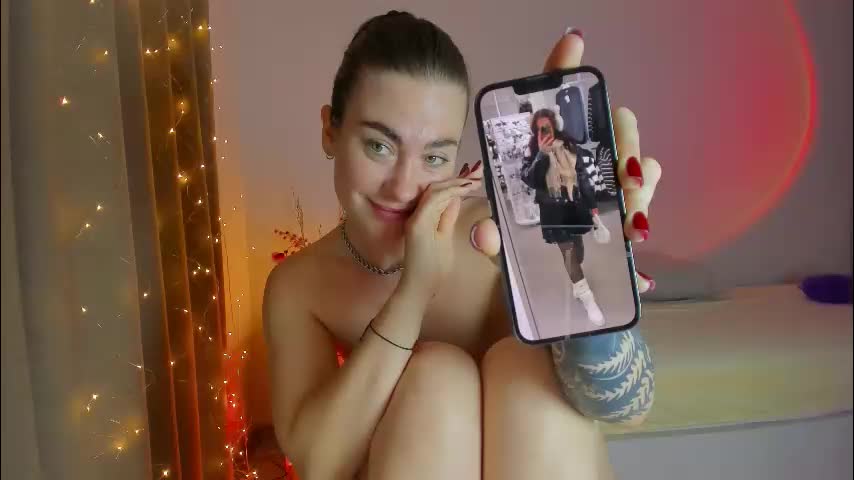 miakhalllirae Adult Chat December 23, 2025