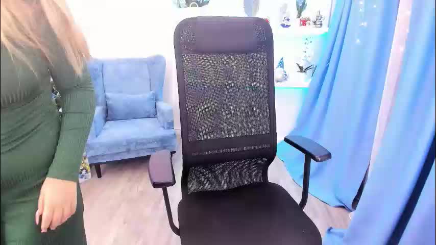 mariarobinsone Adult Chat December 23, 2025