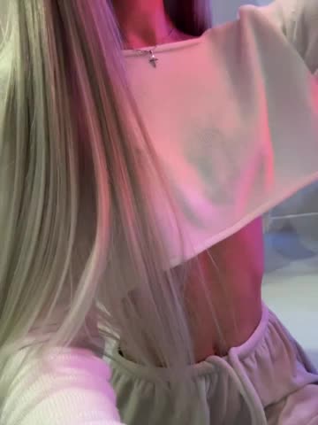 PauLiiine Adult Chat December 23, 2025