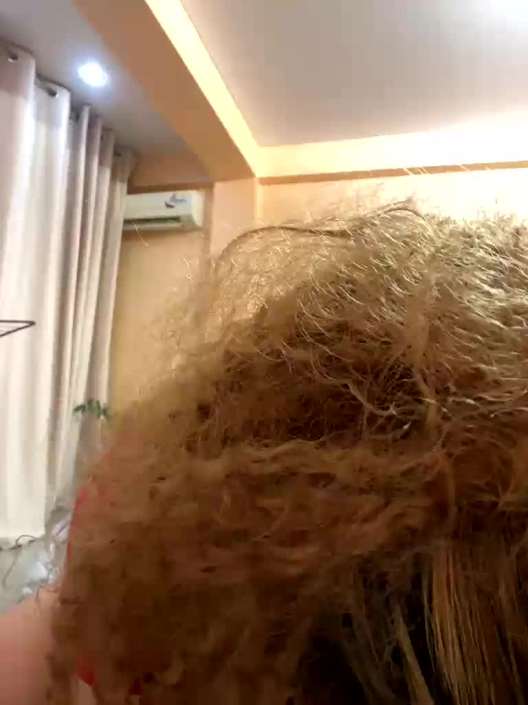 Pink-Lips Adult Chat December 23, 2025