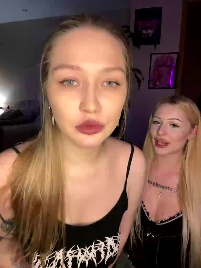 Babyblonde Adult Chat December 24, 2025