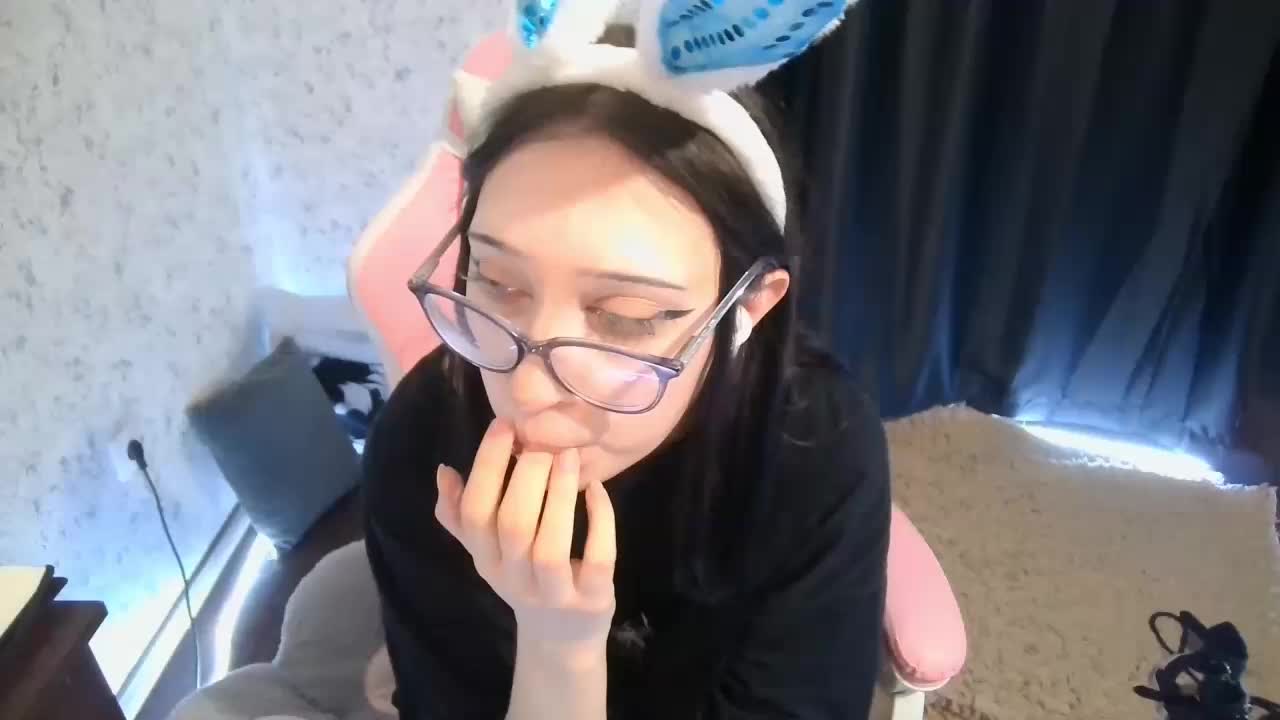 SweetLulyX Adult Chat December 24, 2025