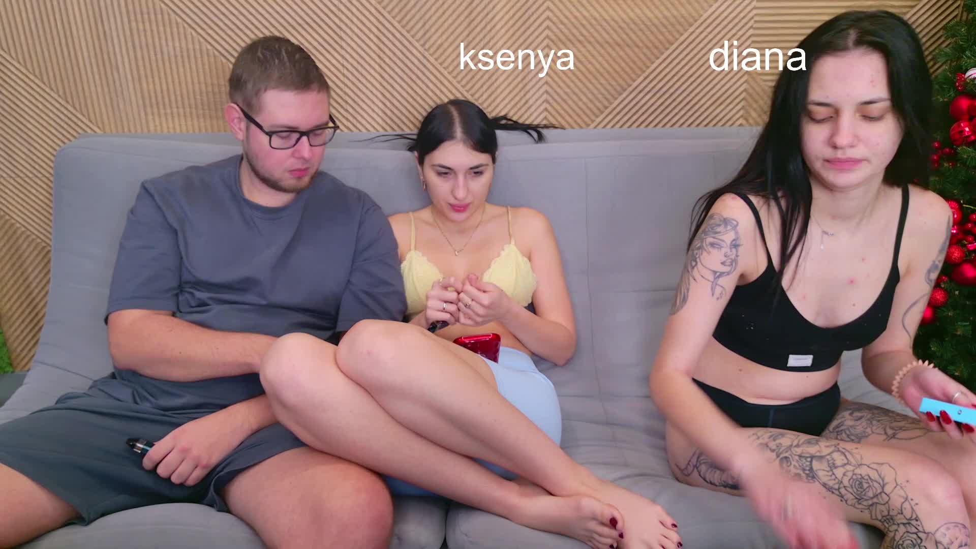 WebcamSlut Adult Chat December 24, 2025