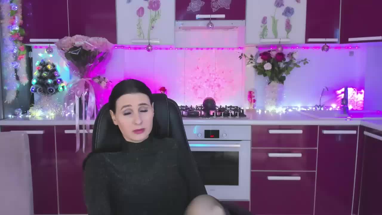 Olivija2020 Adult Chat December 24, 2025