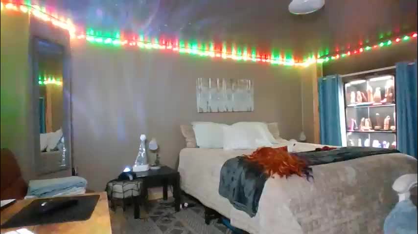 mavismable Adult Chat December 24, 2025