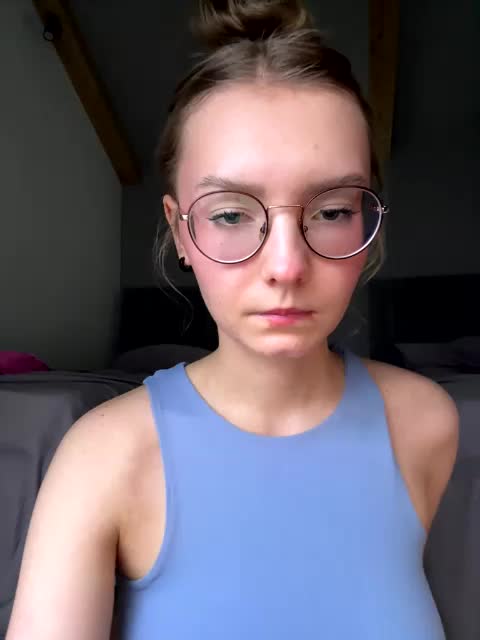 -Nezukoo- Adult Chat December 24, 2025