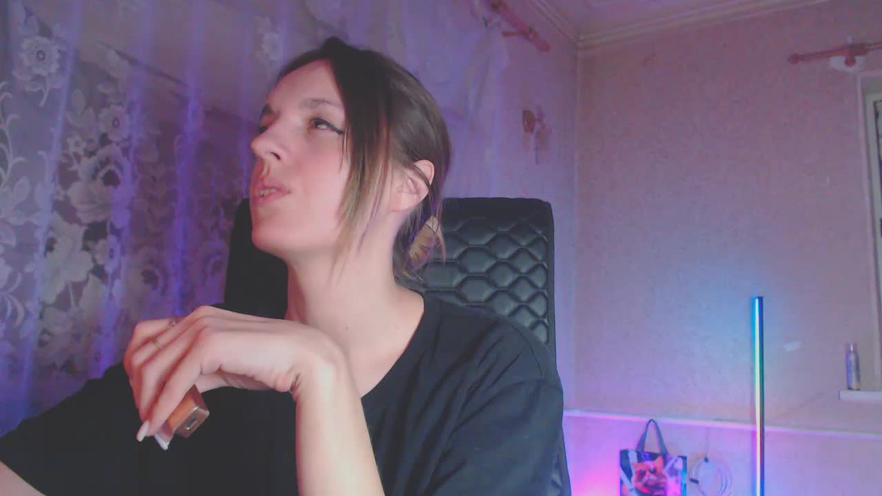 Babymuro4ka Adult Chat December 24, 2025