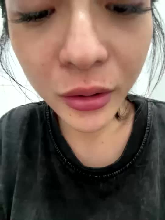 Sofieballey Adult Chat December 24, 2025