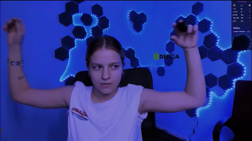 mona_cloud Adult Chat December 24, 2025