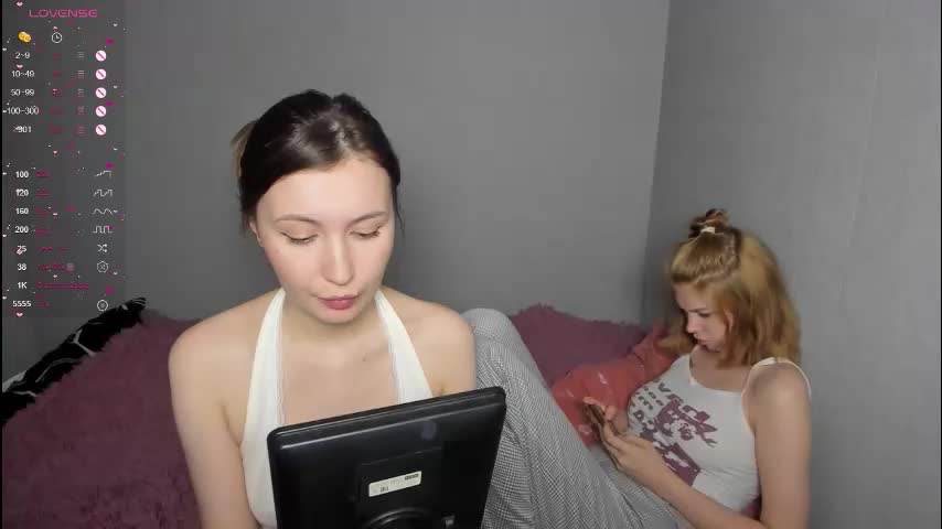 eumomino Adult Chat December 24, 2025