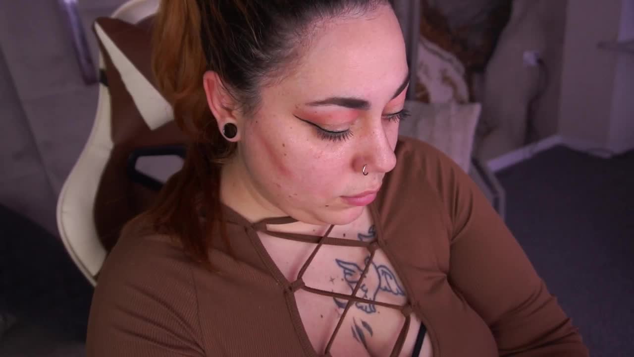 AmazonkaStarrr Adult Chat December 24, 2025