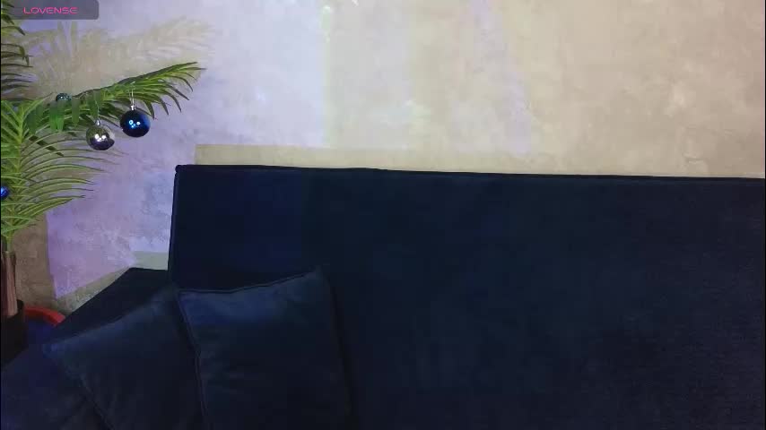 jennifer_rr Adult Chat December 24, 2025