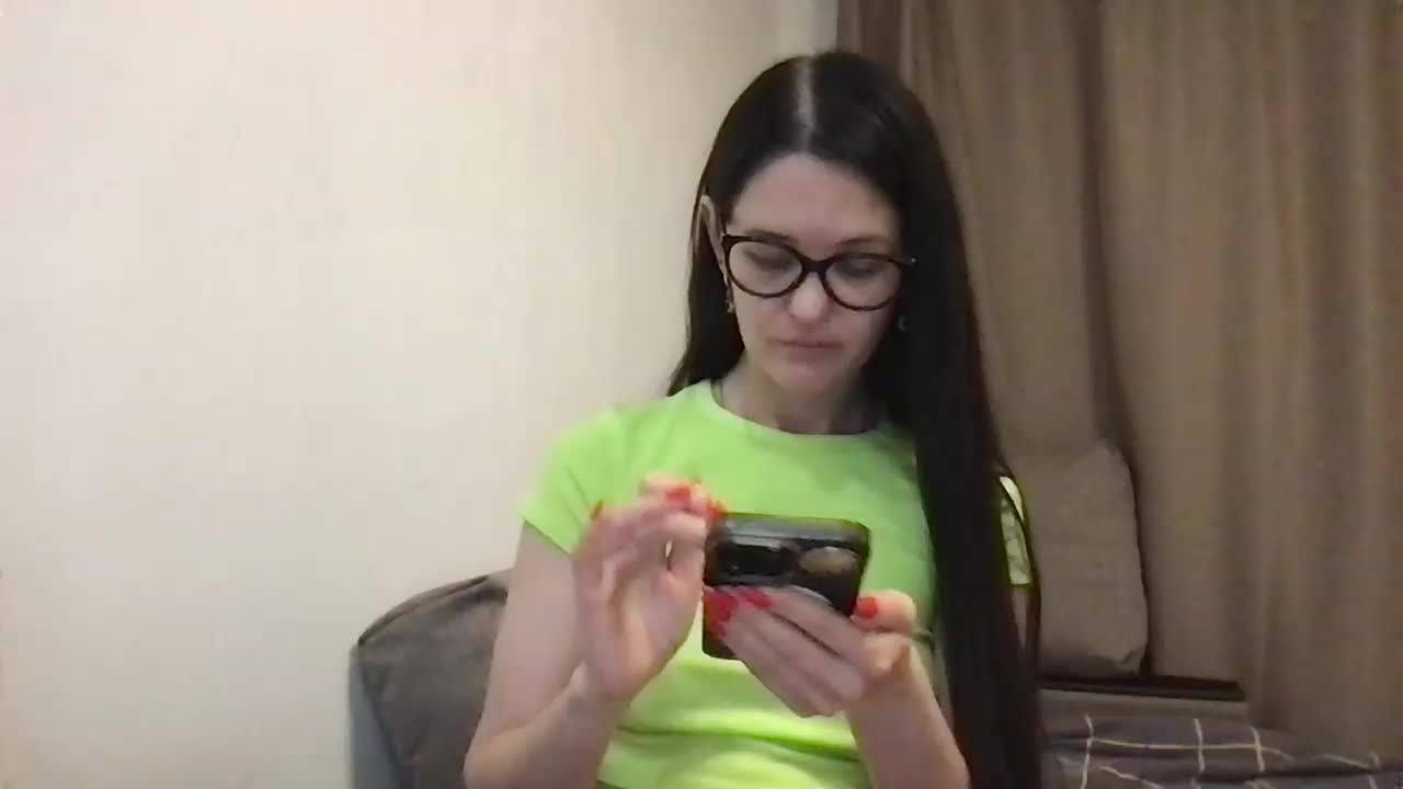 MilaBi-192569 Adult Chat December 24, 2025