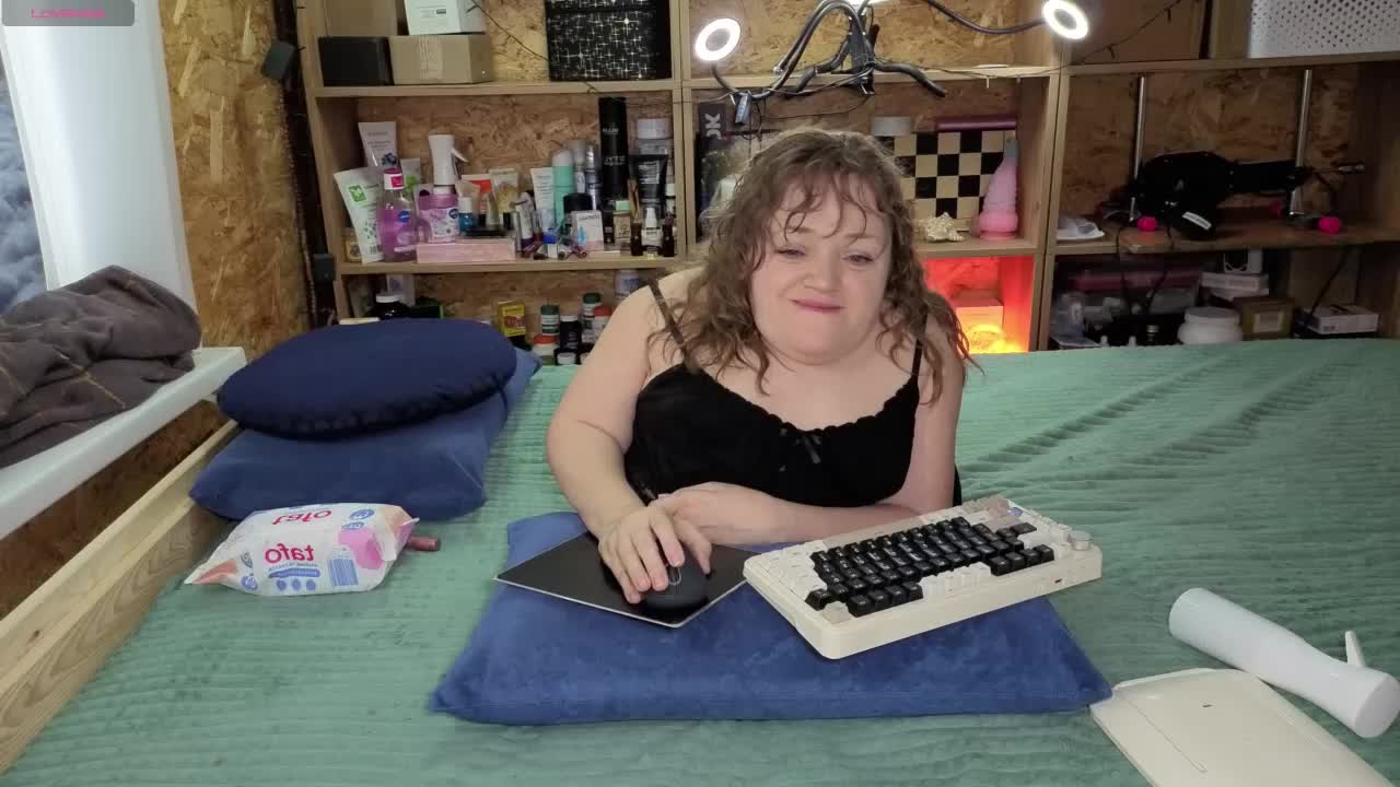 MiniNatali Adult Chat December 24, 2025