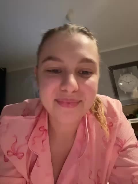 Jucielussie Adult Chat December 24, 2025