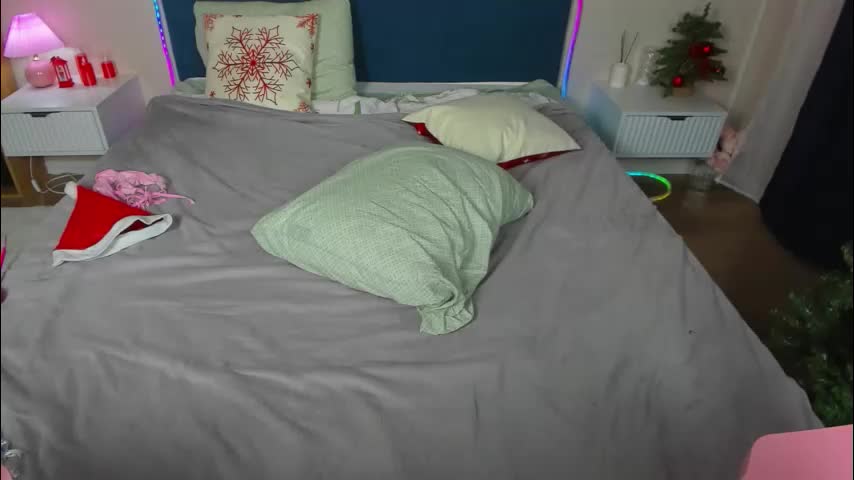 darlenedolce Adult Chat December 24, 2025