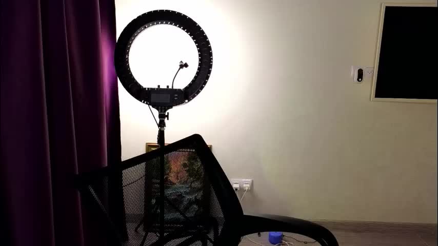 _comefeelme_ Adult Chat December 24, 2025