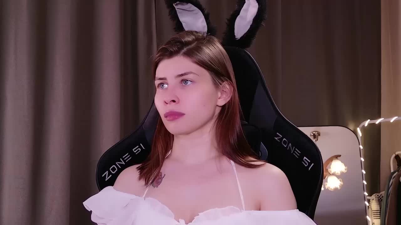 inside_tori Adult Chat December 24, 2025