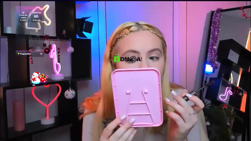 mila_glow Adult Chat December 24, 2025